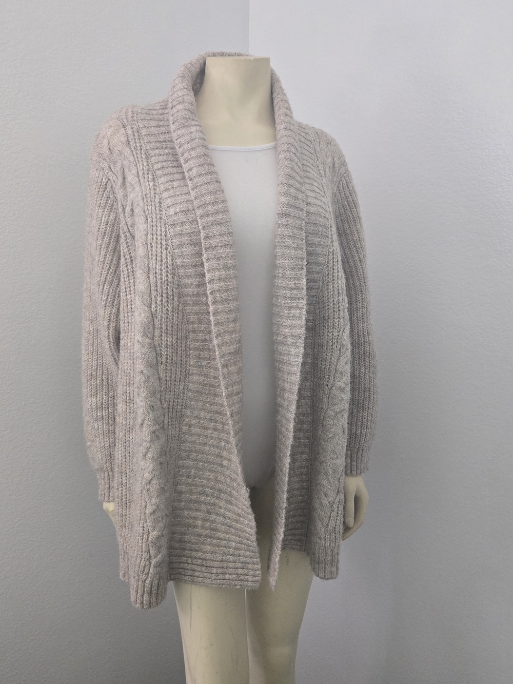 Cozy DB Est 1962 Open-Front Cable Knit Cardigan - Light Beige